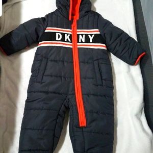 DKNY